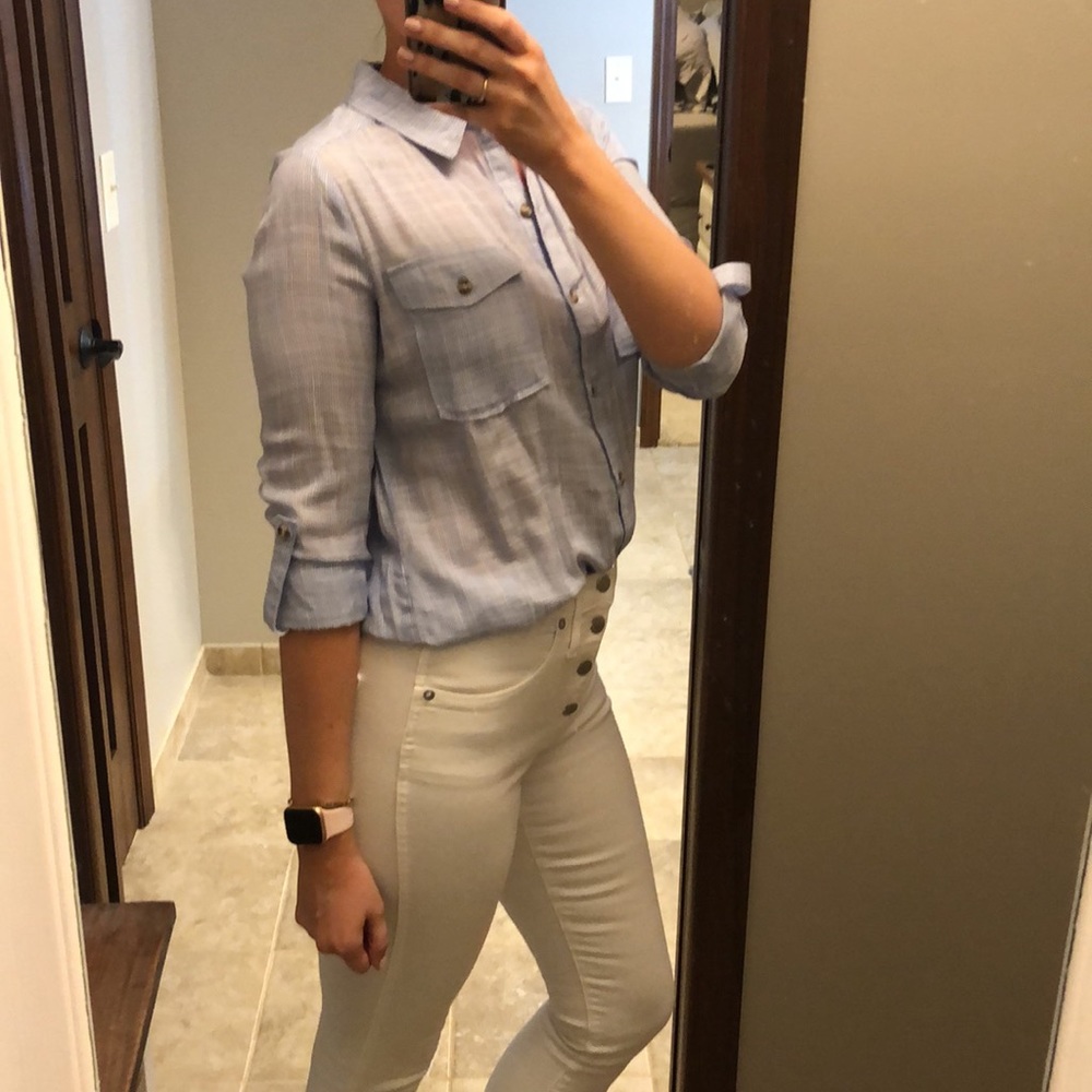 Button down top - Picture 9 of 11